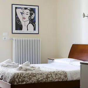- Spazioso Nel Centro Di Apartamento